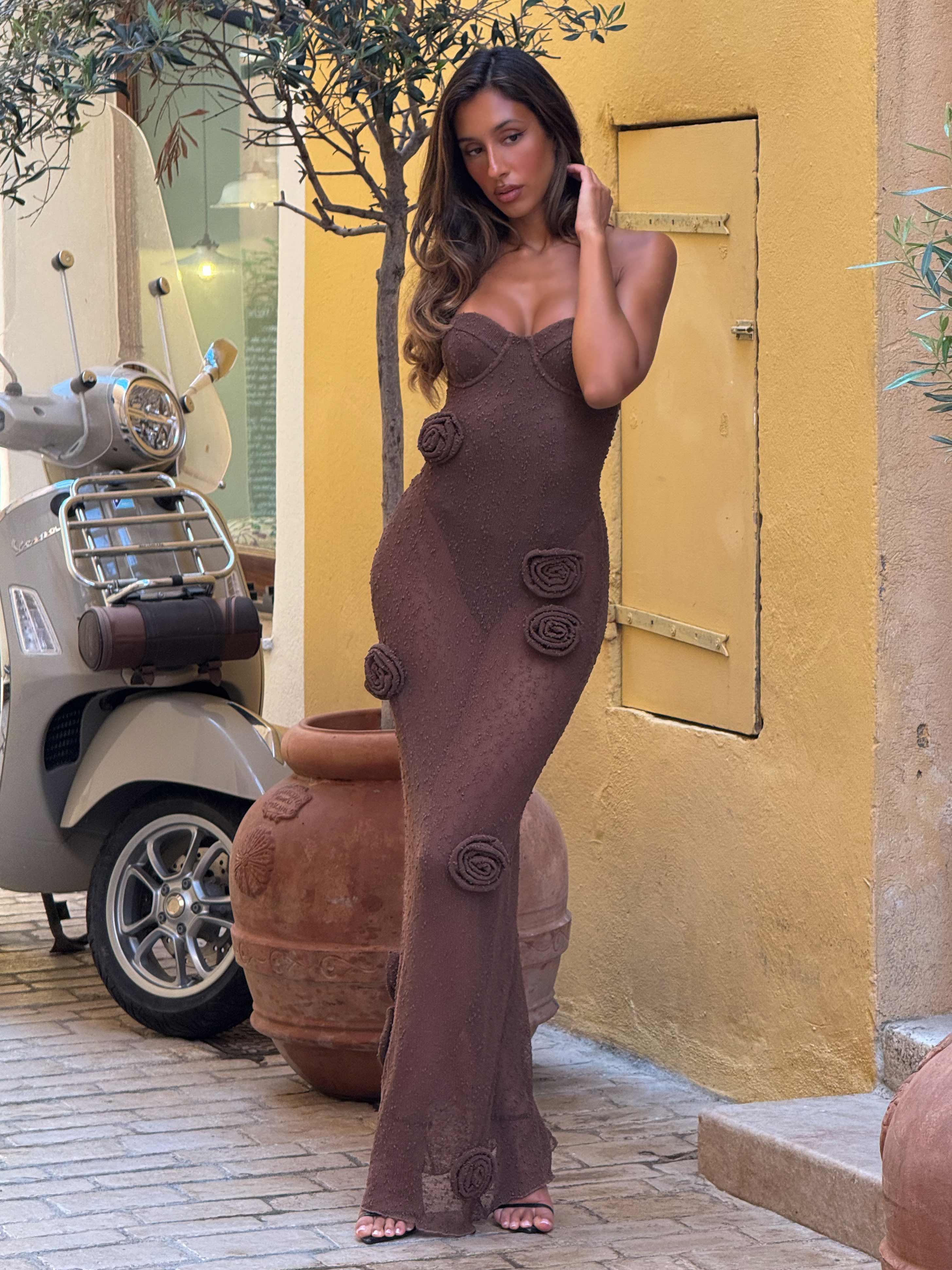 ANIKA MAXI DRESS CHOCOLATE - Image 4