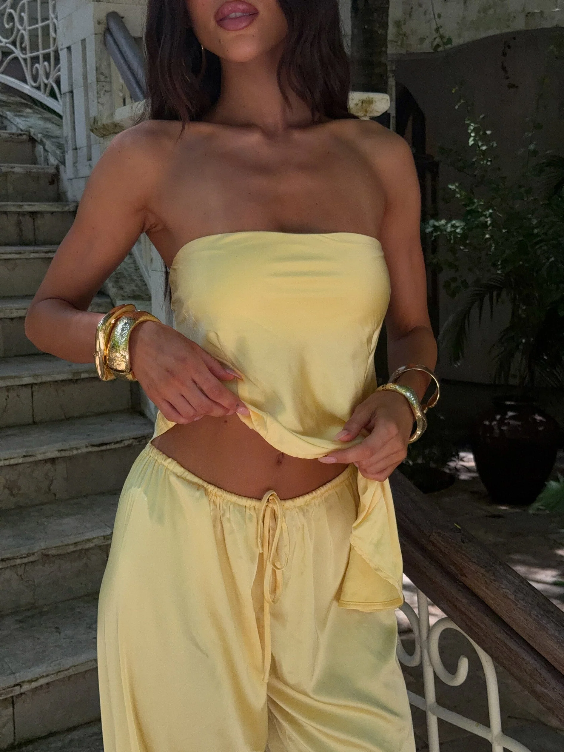 CLOVELLY SATIN PANTS YELLOW - Image 4