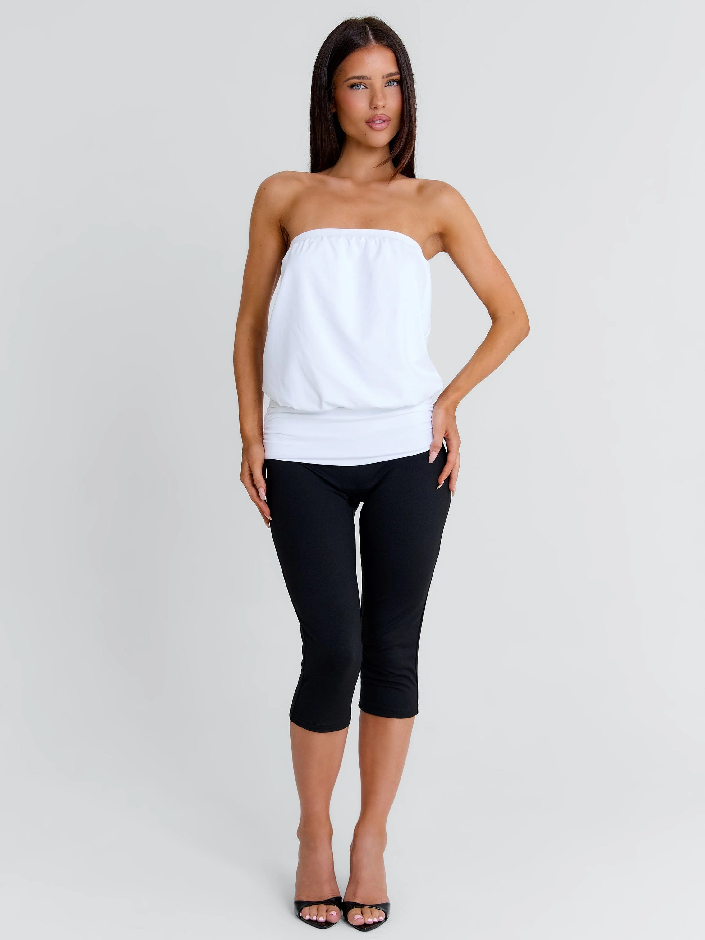 EVIENE CAPRI JUMPSUIT WHITE/BLACK - Image 2