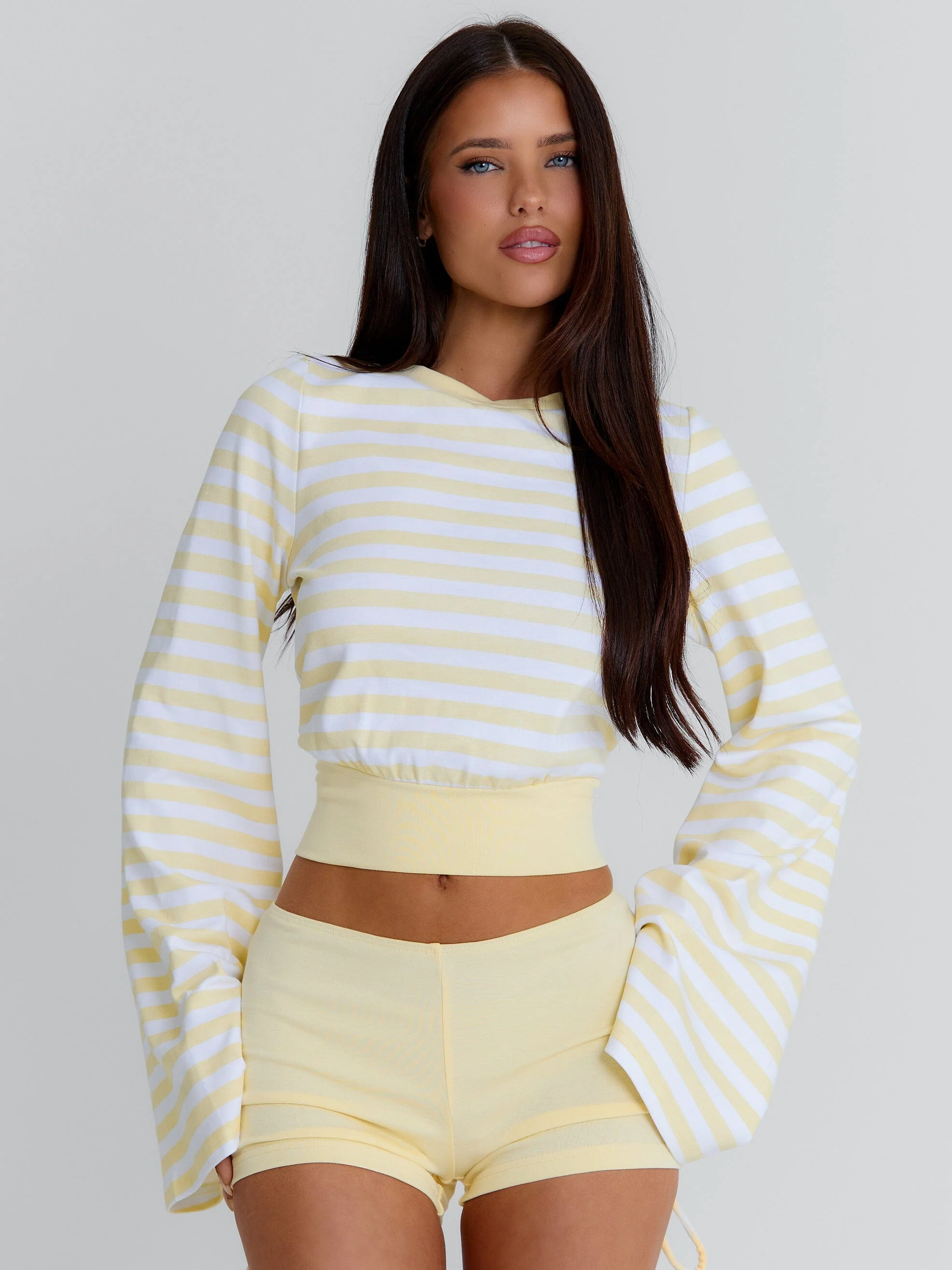 MARTAE SHORT YELLOW - Image 2