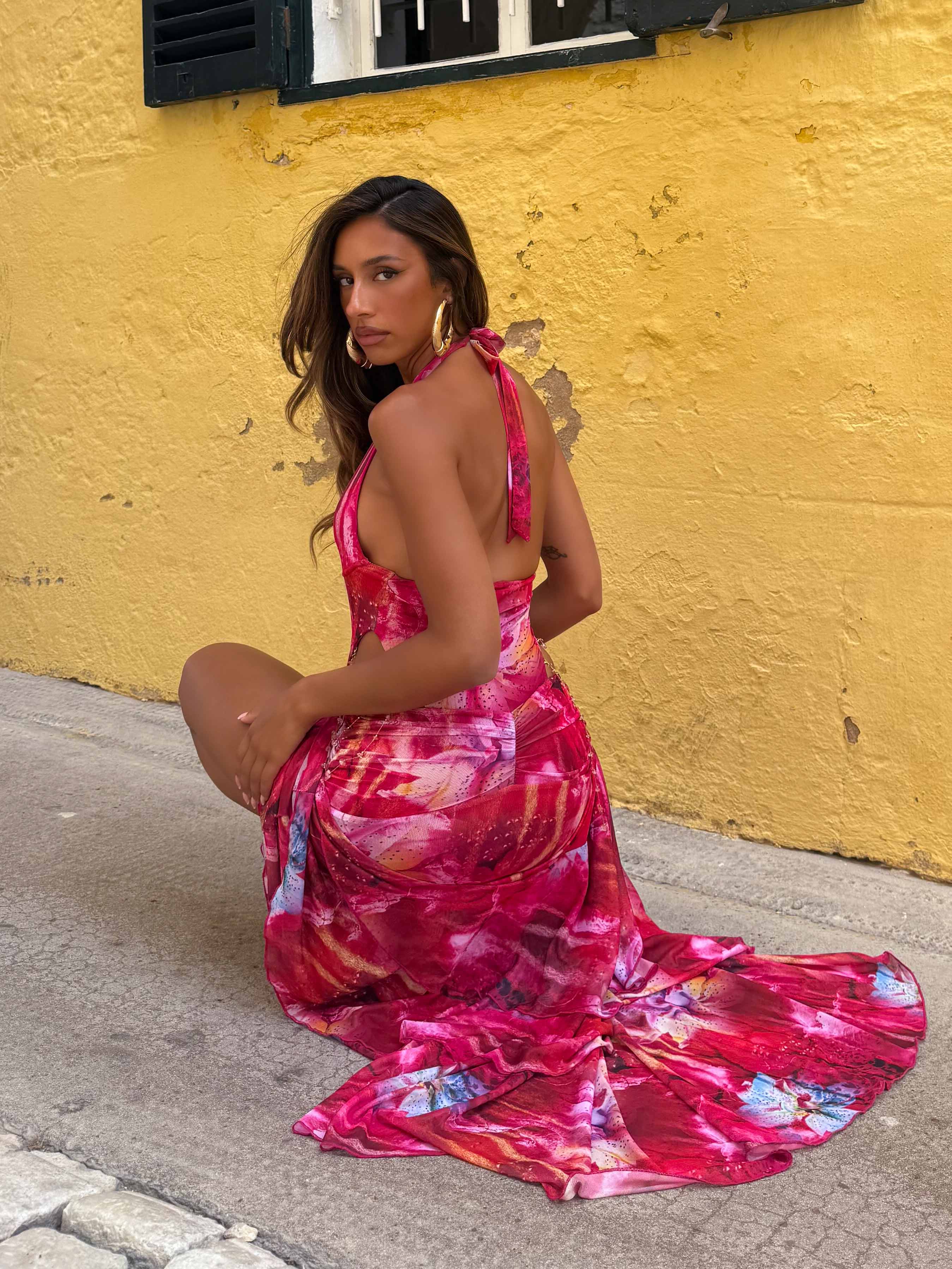 OLIVI MAXI DRESS CRIMSON LILY - Image 3