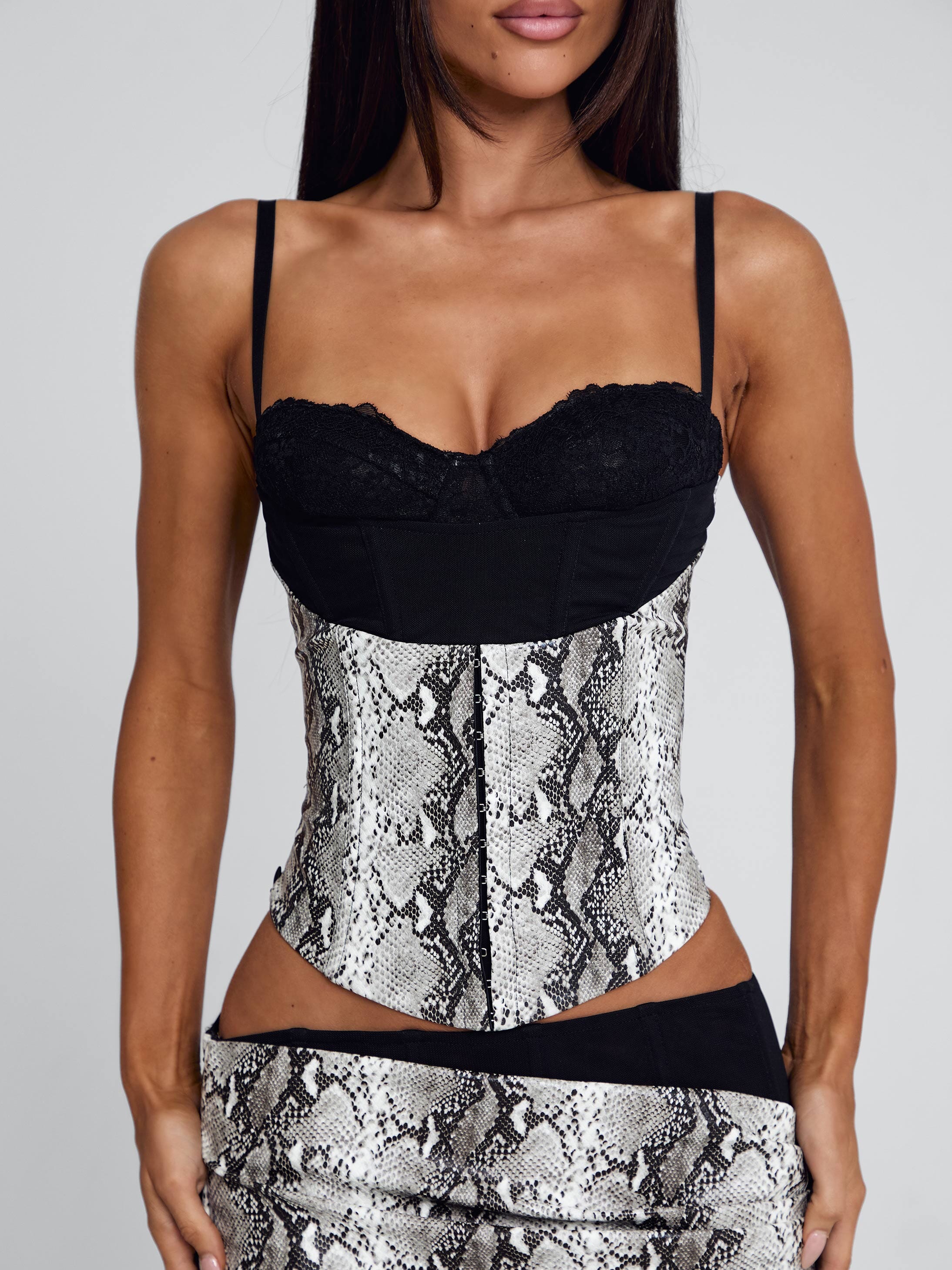 RAVELLE MIDI SKIRT SILVER SNAKE - Image 4